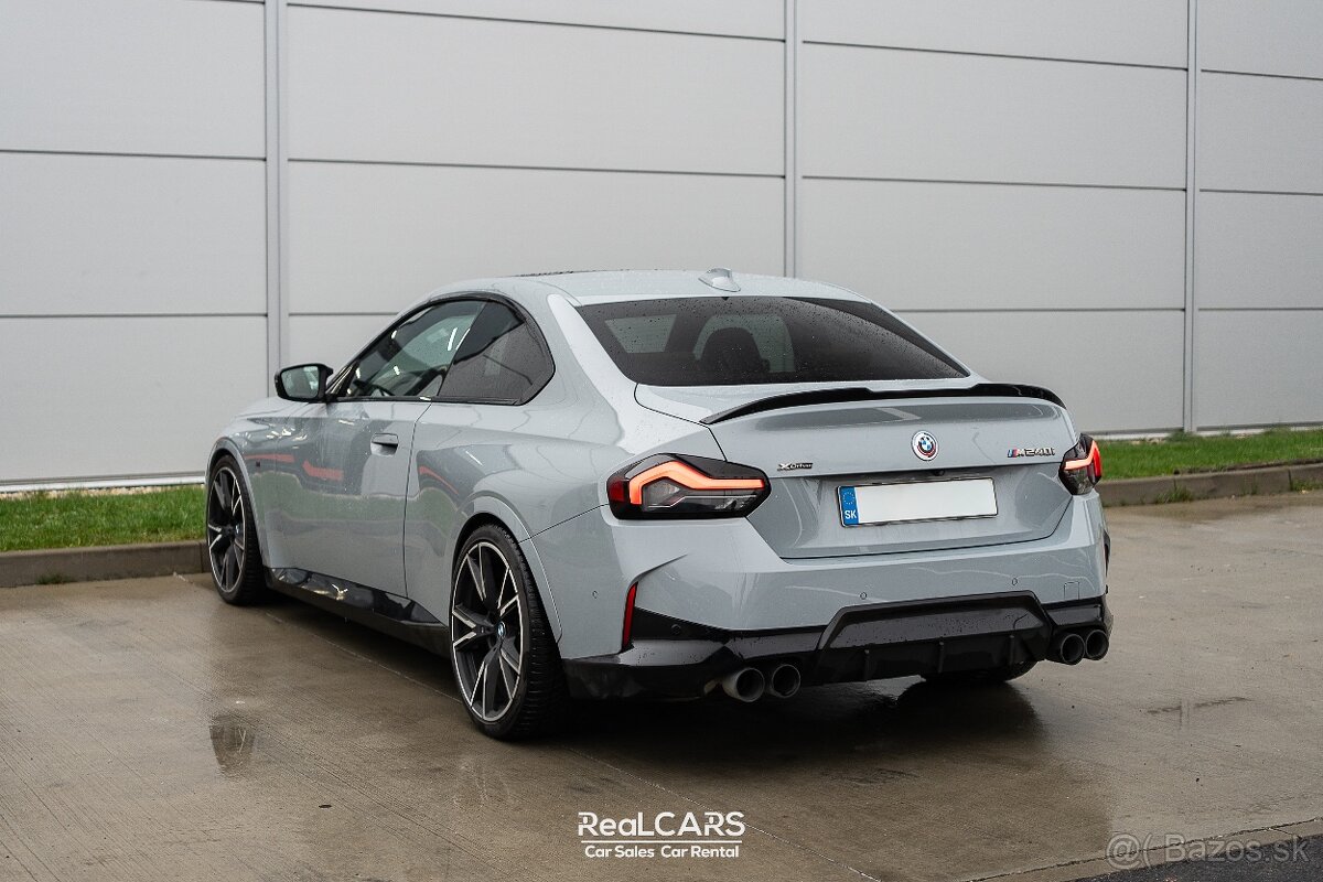 BMW M240i xDrive - 3