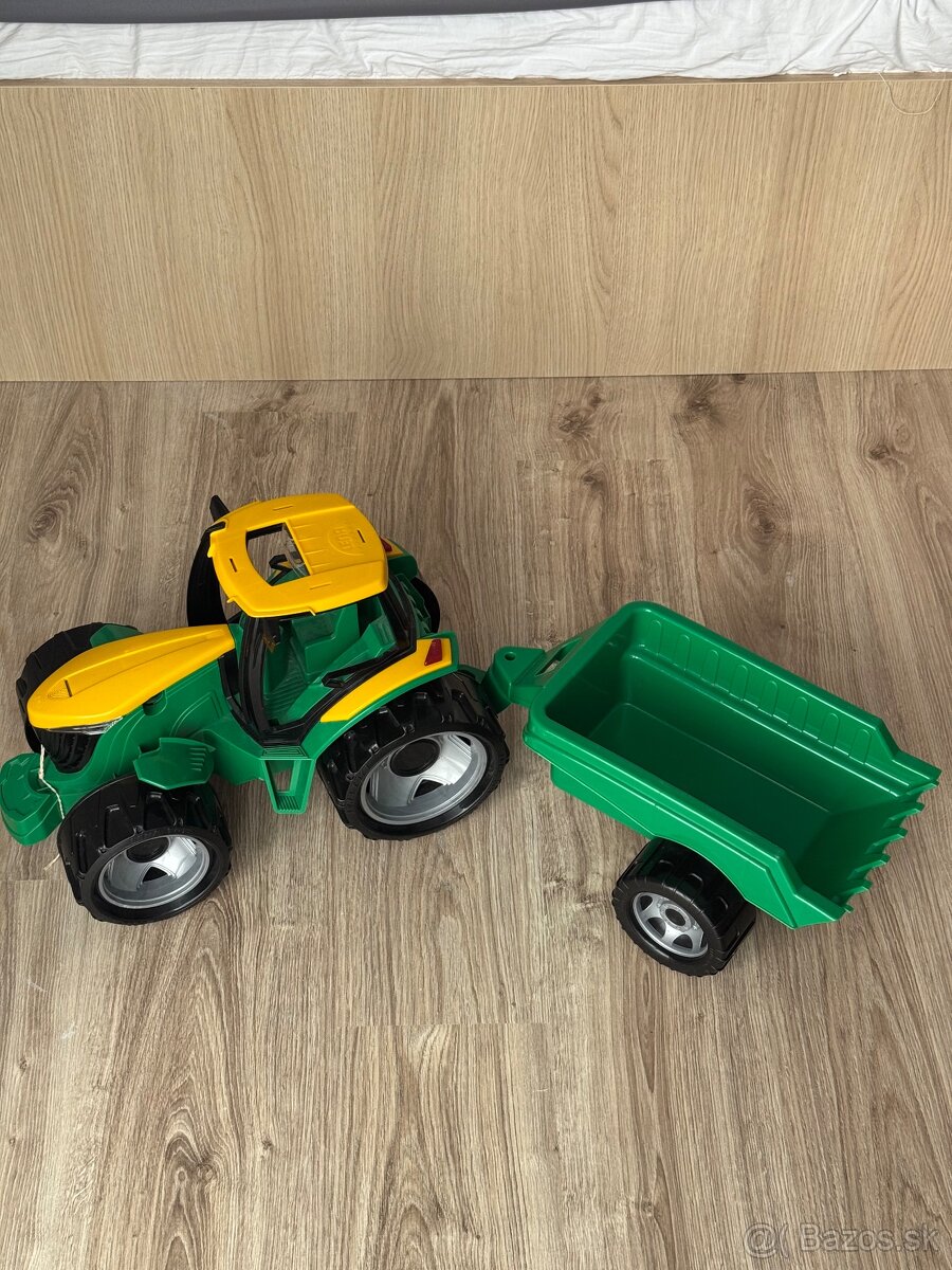 Detsky traktor s vleckou - 3