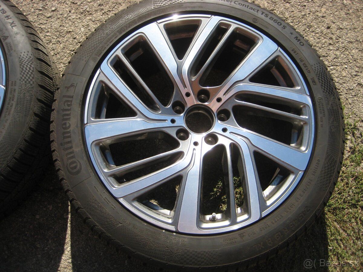 r.19 nové MERCEDES E W214 S214 +245/45 R19 Continental 7,5mm - 3