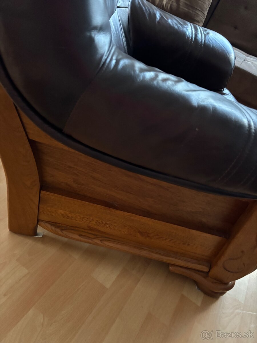 Rustikalna obývacia zostava s koženými kreslami - 3