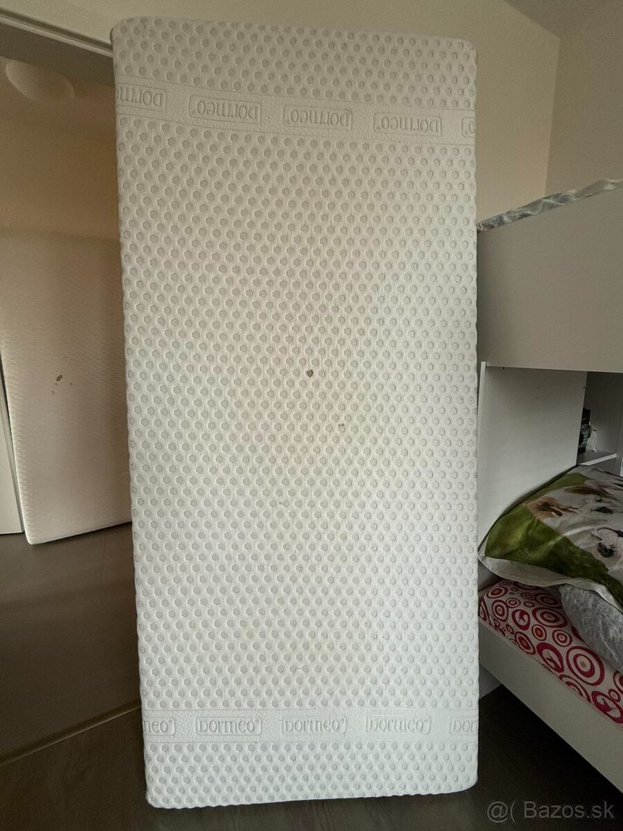 90200 matrac 2 kusy - spolu 80eur, kazdy-40eur - 3