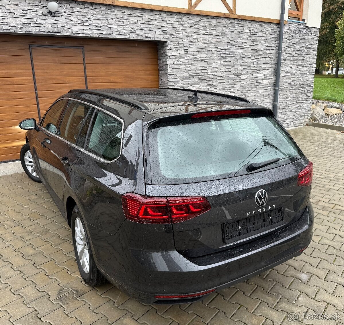 Volkswagen Passat Variant 2.0 TDI EVO Elegance DSG - 3