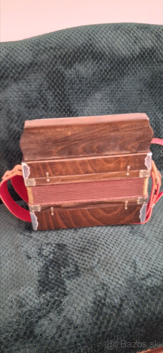 Helgonka GCF 3HLAS - 3