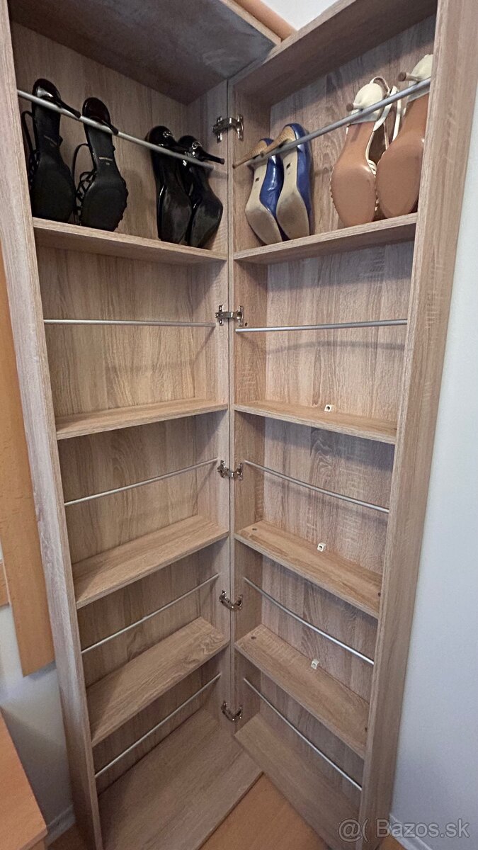 Chodbova zostava - 3