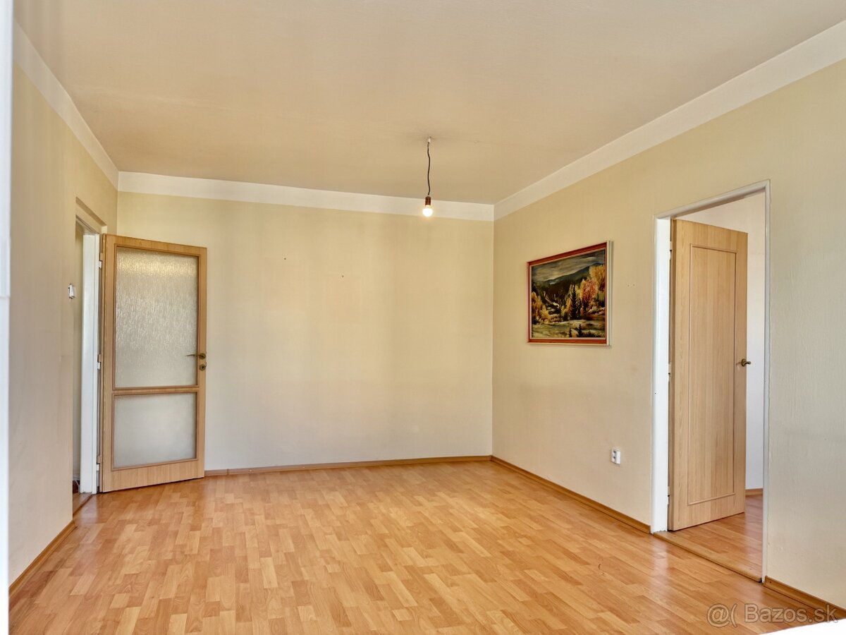 3-izbový byt, 65 m² – centrum Prievidza, Ul. M. Mišíka - 3