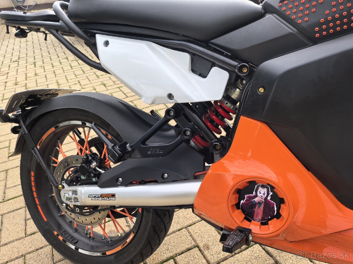 Elektro motocykel Soco TCMax - 3