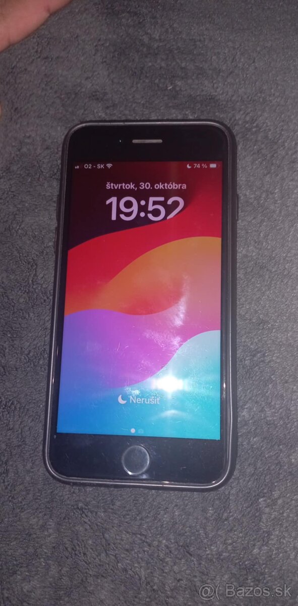 Predám iPhone SE 2022 (128 GB, biely) - 3