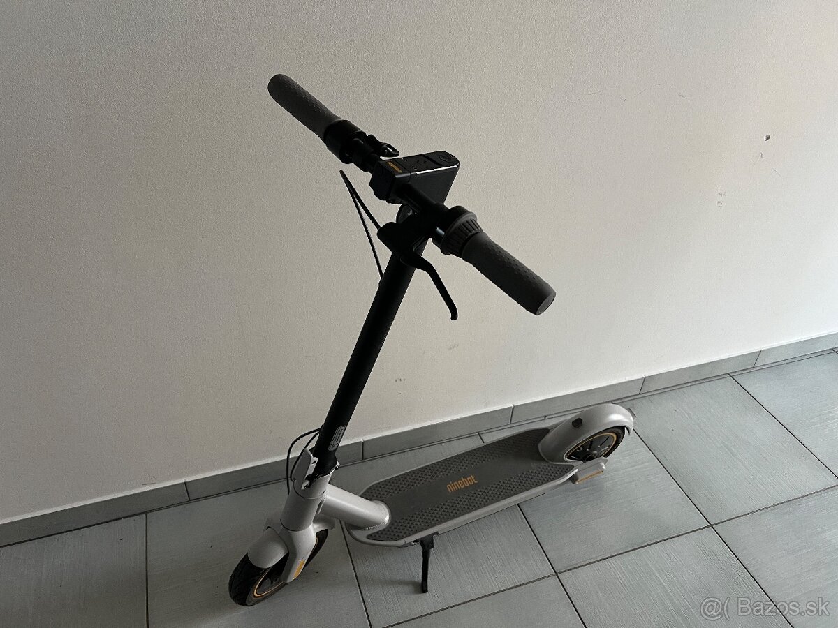 Segway Ninebot G30LP - 3