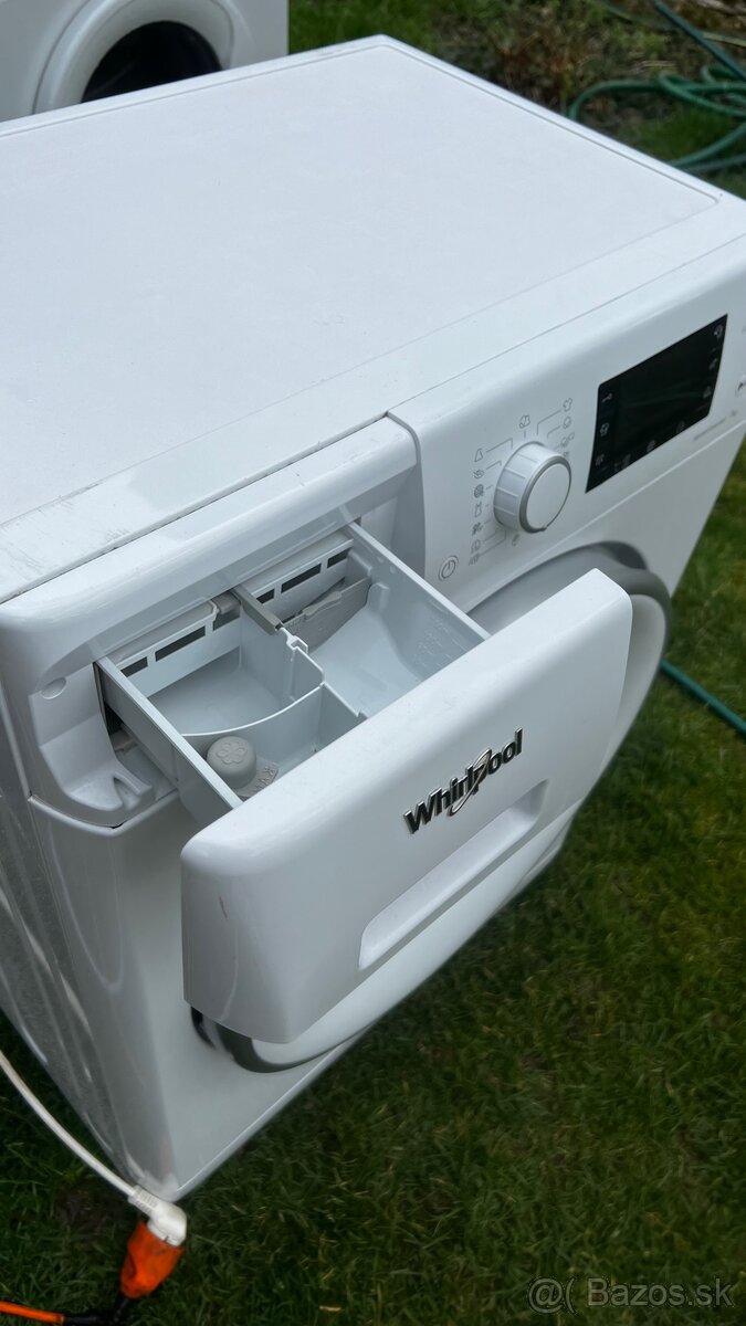 Práčka Whirlpool FreshCare+ (7kg) - 3