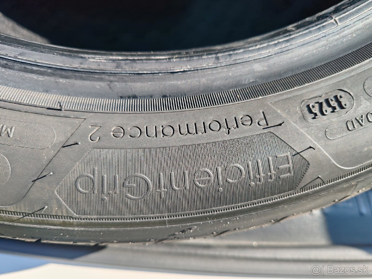 205/50 r17 goodyear . - 3