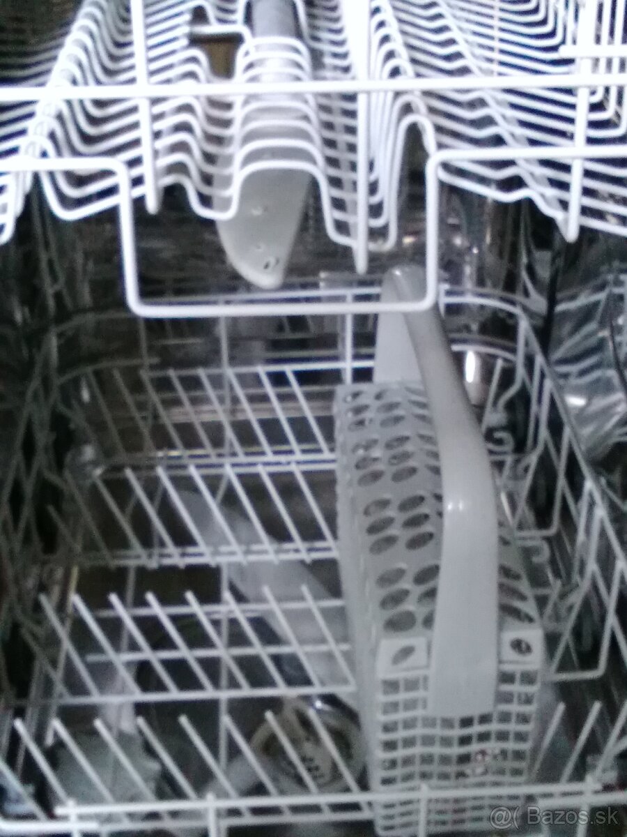 Menšia umývačka Zanussi - 3