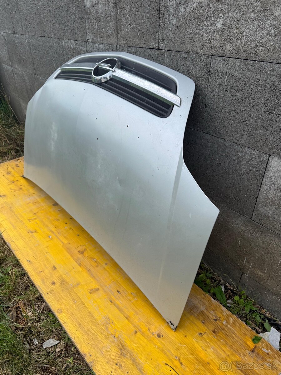 Kapota na Opel Meriva 1.generacia - 3