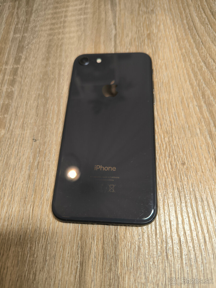iPhone 8 64GB 100% batéria - 3