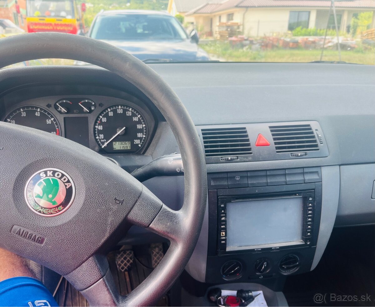 Škoda fabia 1.4 MPI - 3