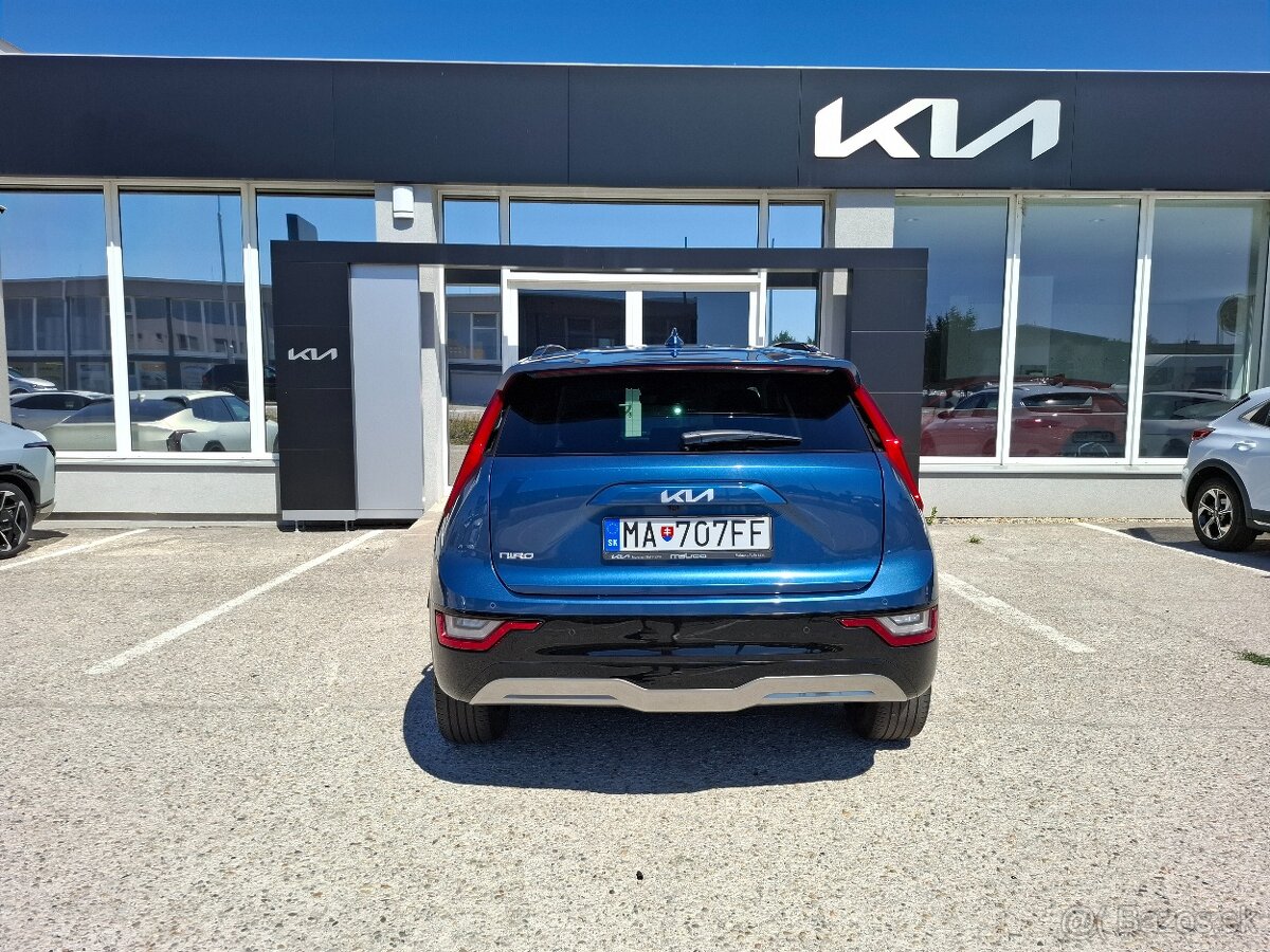 KIA Niro EV 64,8 kW/h GOLD, TECH PACK - 3