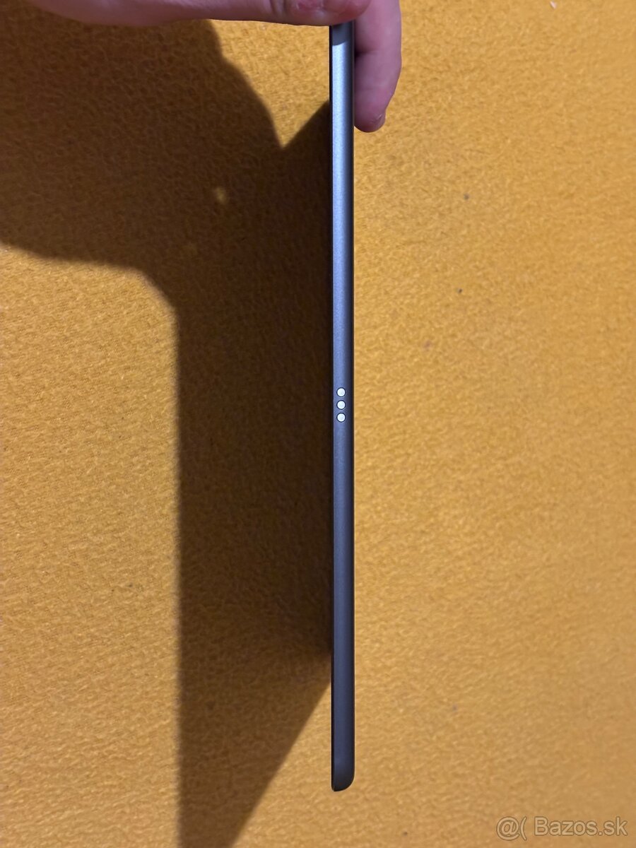iPad 9. Generácia - 3