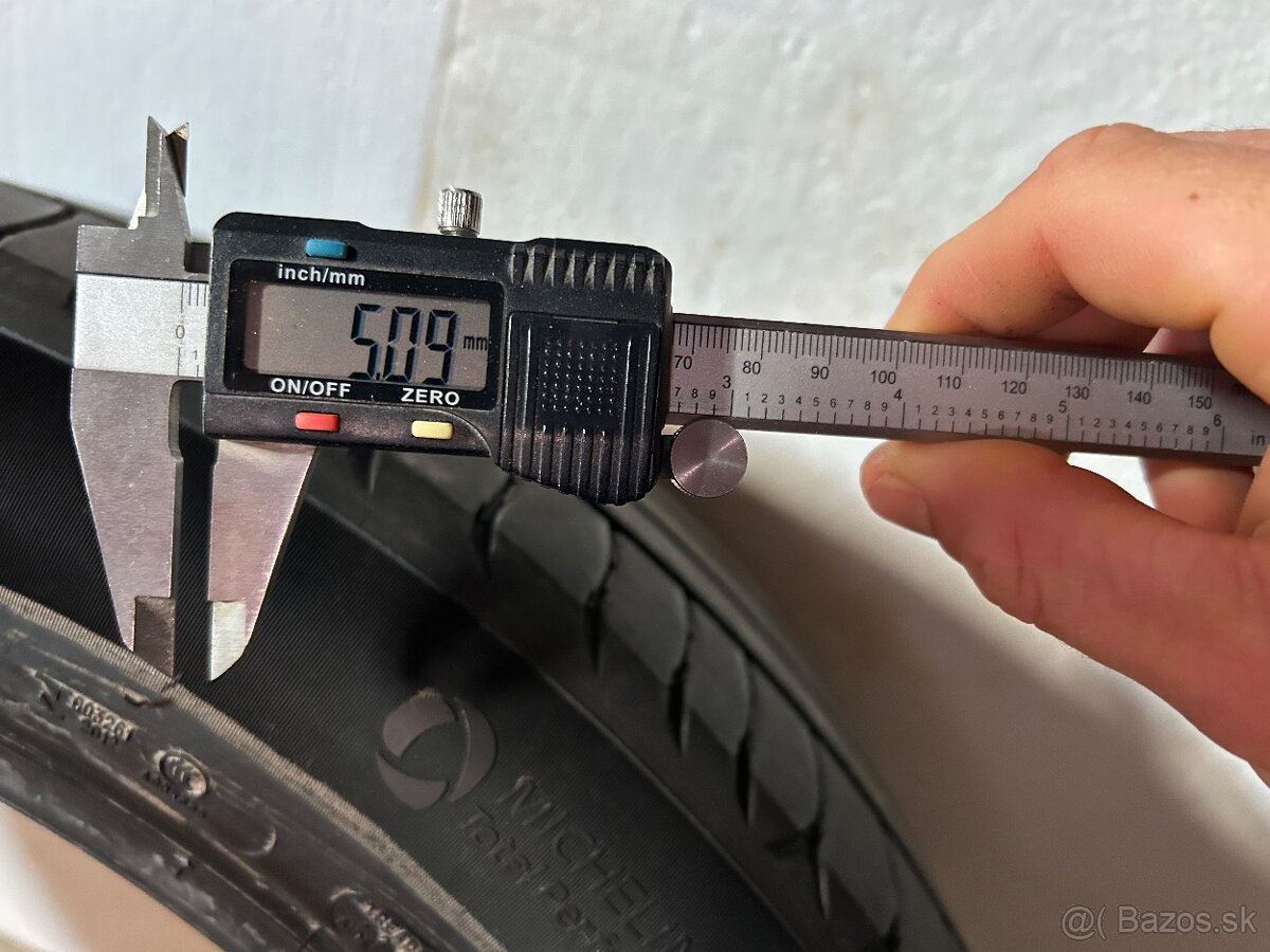 255 / 45 R20 letná sada Michelin - 3