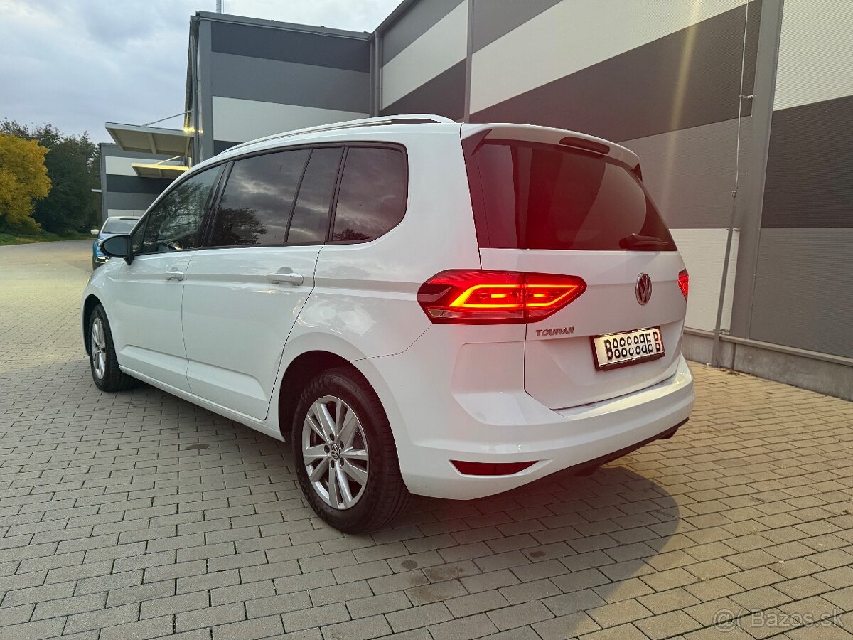 Volkswagen Touran 2.0 TDI Edition Comfortline DSG 2019 - 3