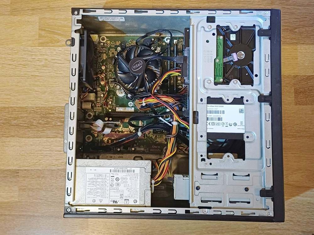 HP 280 G1, i3 4160, RAM 8GB, SSD120GB, HDD500GB - 3