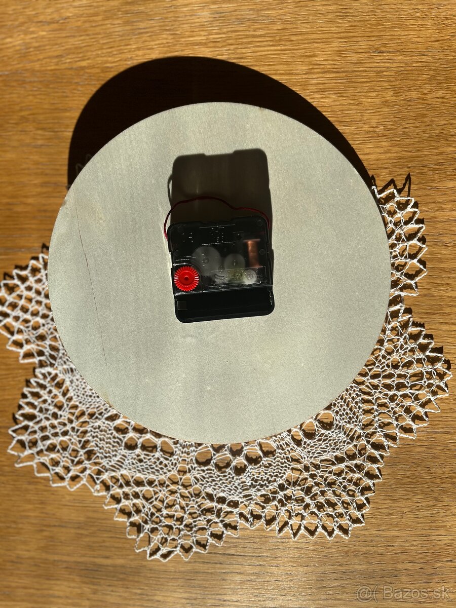 Laserove vypaľovanie do dreva - hodiny - 3