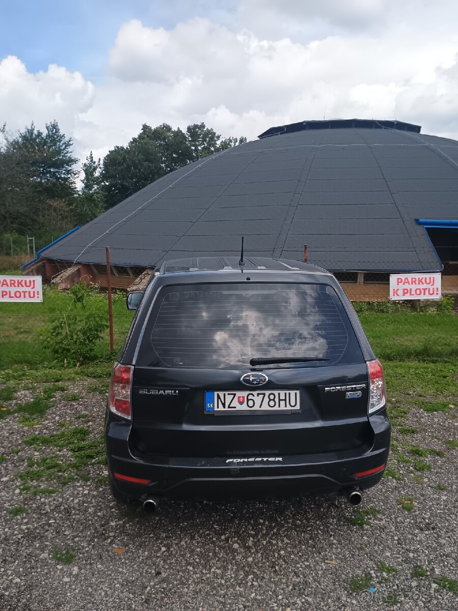predám subaru forester 2.0d - 3