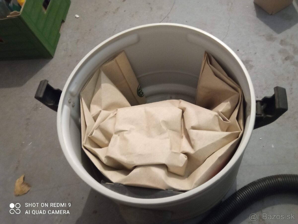 Pracovný vysávač ETA - 3