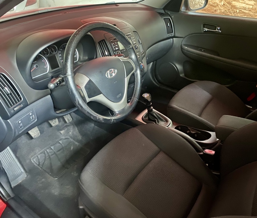 Hyundai i30 CW 1.6CRDi, SK ŠPZ - 3