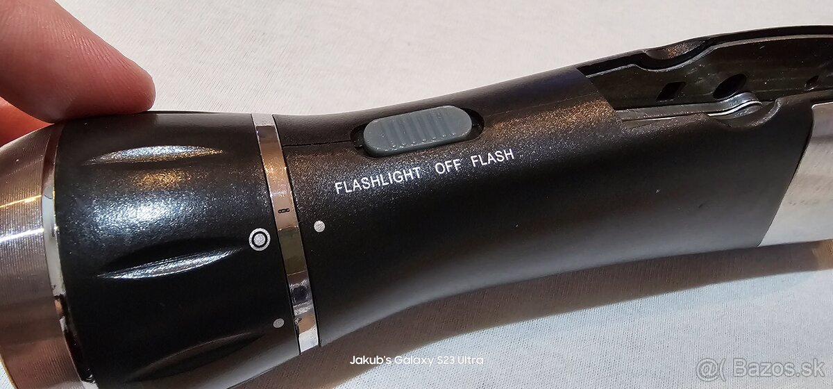 MULTIFUNKČNÁ BATERKA 8V1 BERG - 3