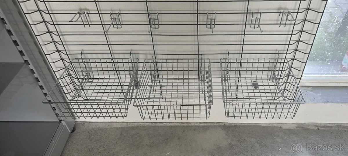 Grid wall - 3