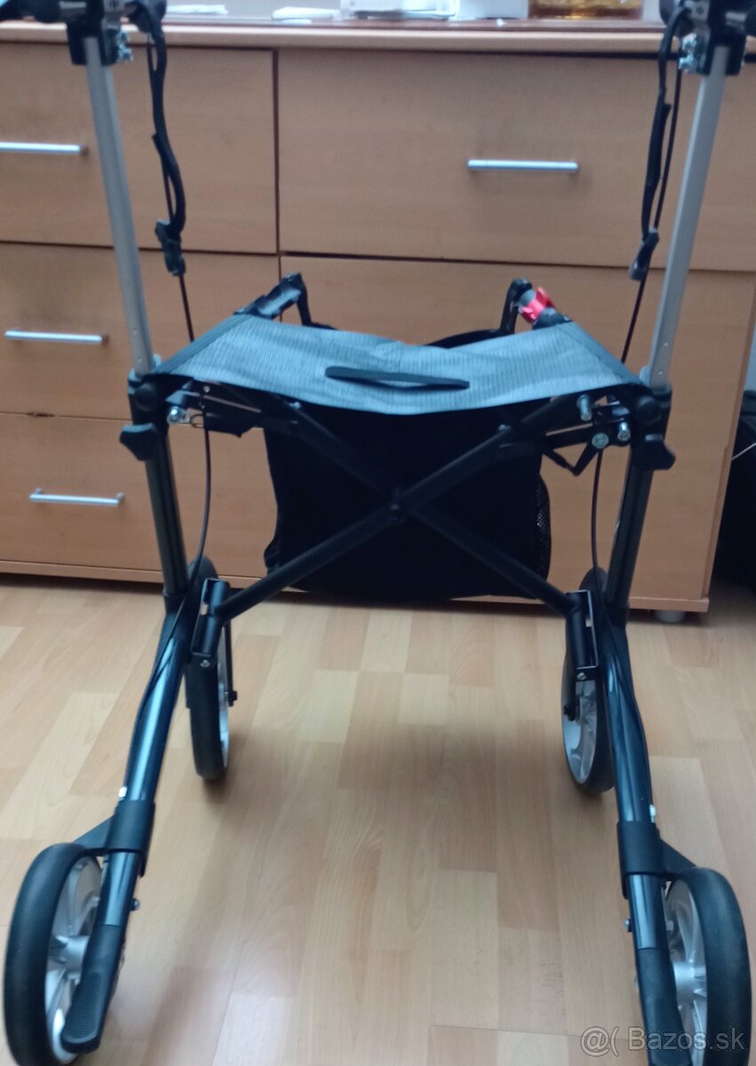 Chodítko pre seniorov/handic. osoby-ľahké - 3