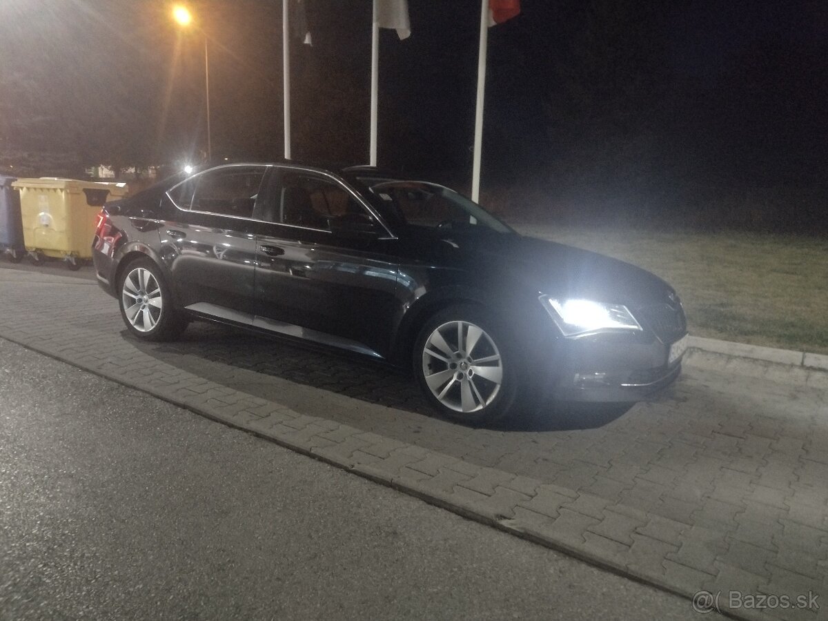 Škoda Superb 2,0 TDi ,4x4 ,2018 - 3