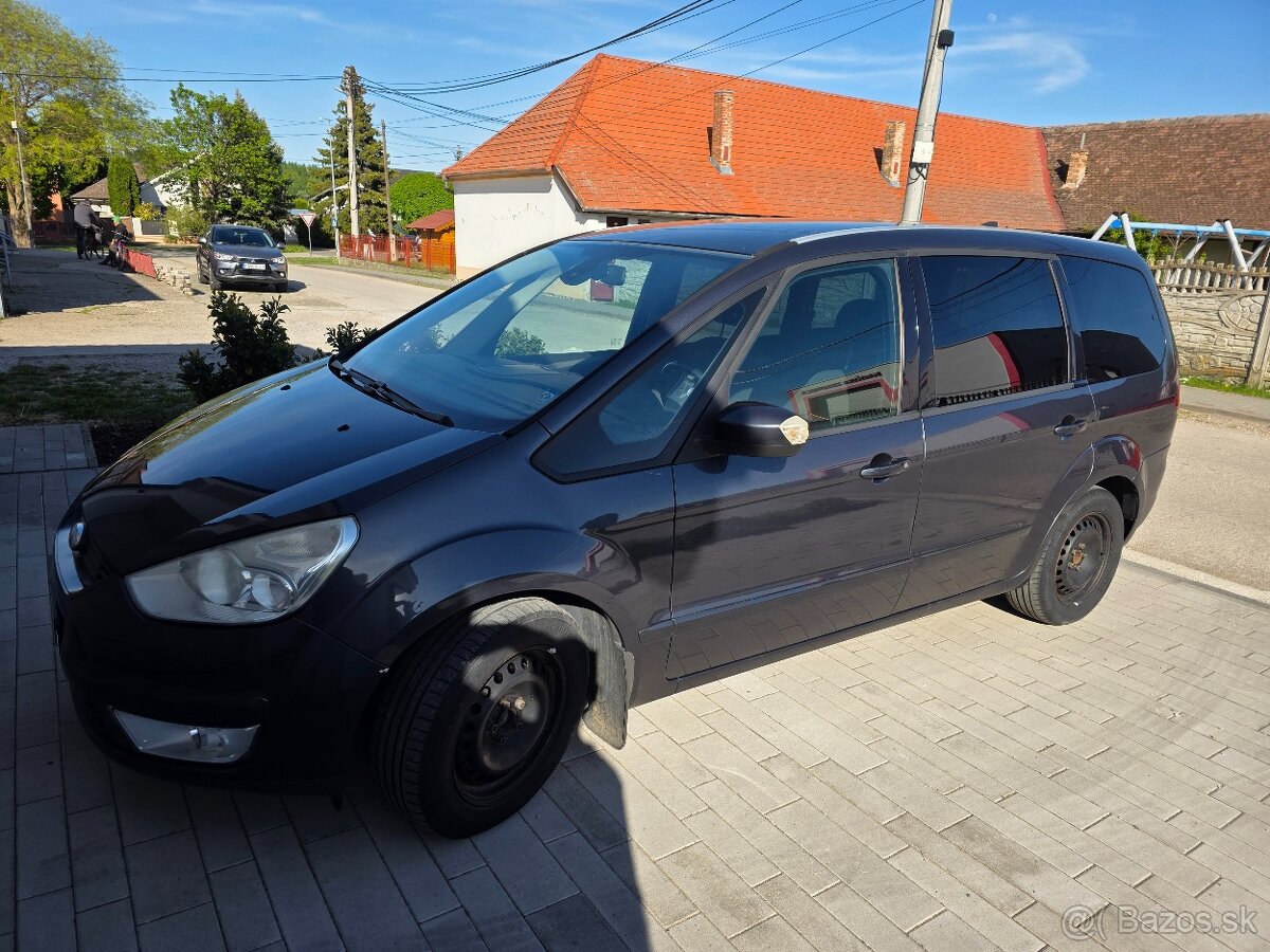 Ford Galaxy - 3