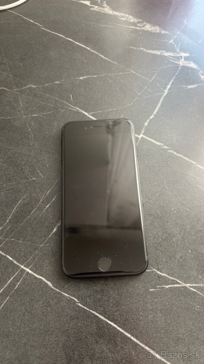 iPhone SE 2022, midnight, 128gb - 3