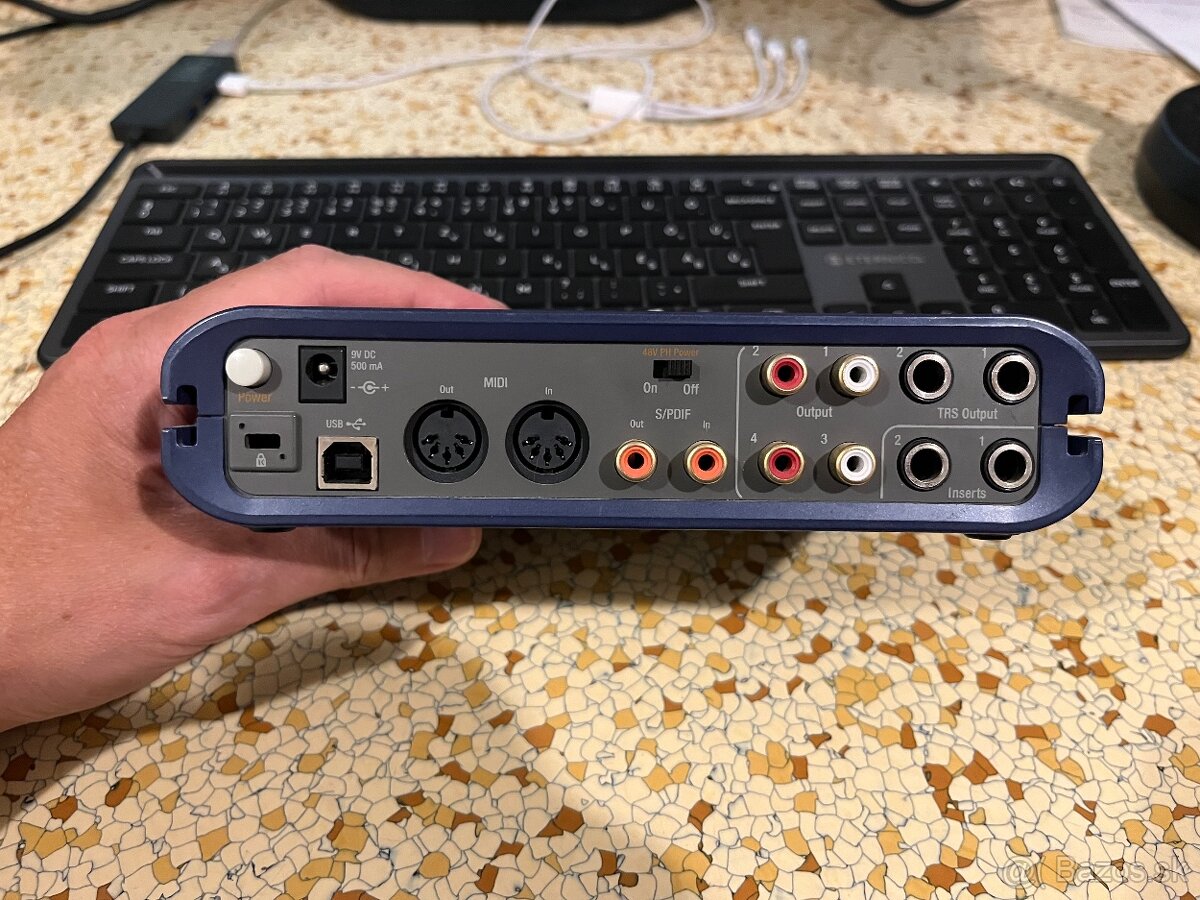 M-AUDIO FASTTRACK PRO - 3