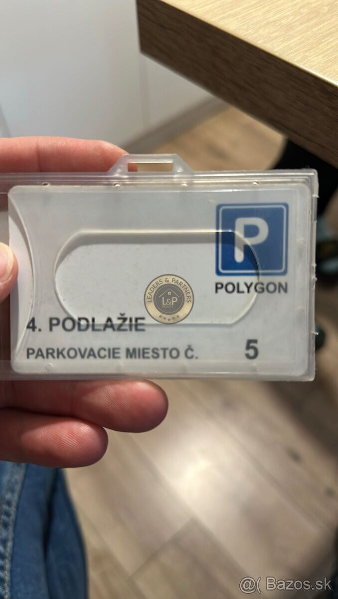 Parkovacie miesto na prenájom - 3