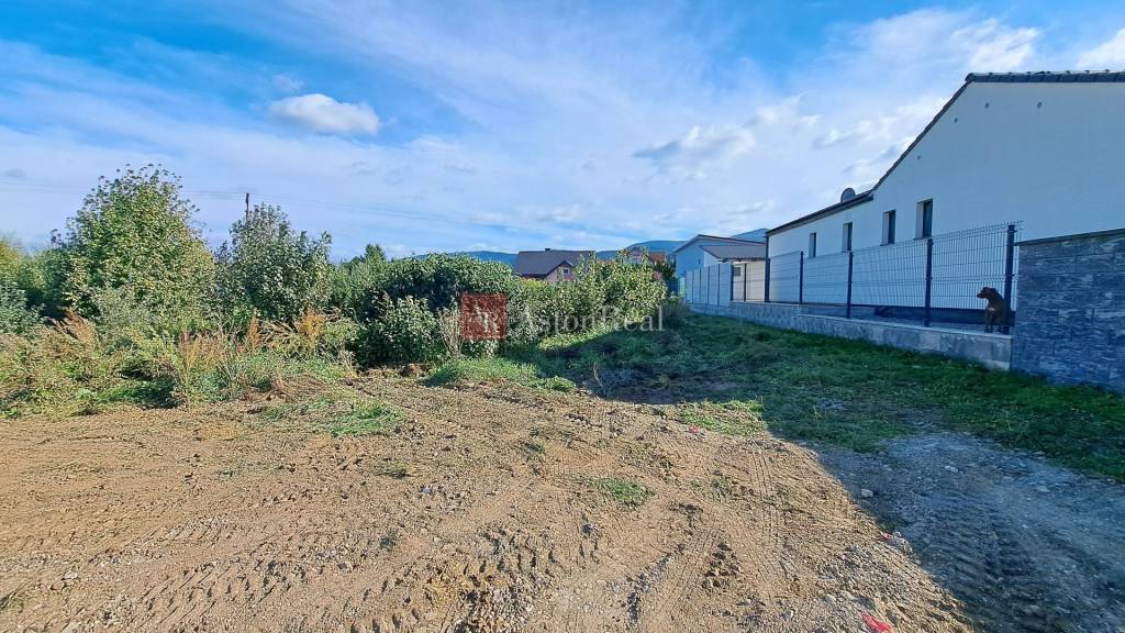 PREDAJ: pozemok na IBV - 1176m2 - LiptovskáŠtiavnica - 3