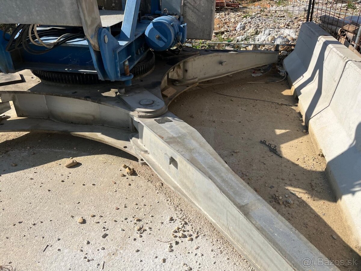 Predám samo Skládací stavebný Žeriav rameno 35 m,Nosnosť 4T - 3