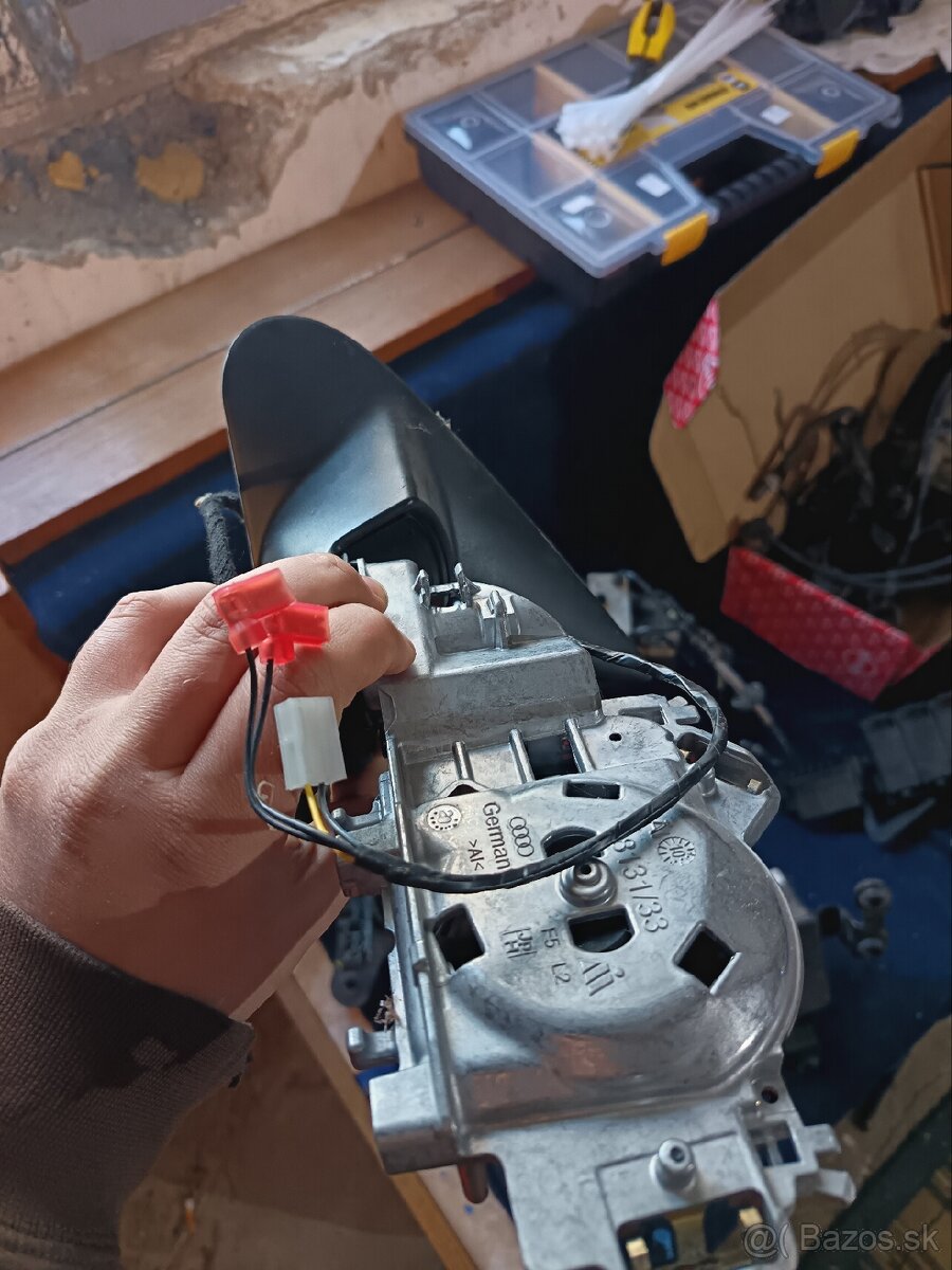 Predám Základ pre spetné zrkadlo 1Z1 Octavia 2 - 3