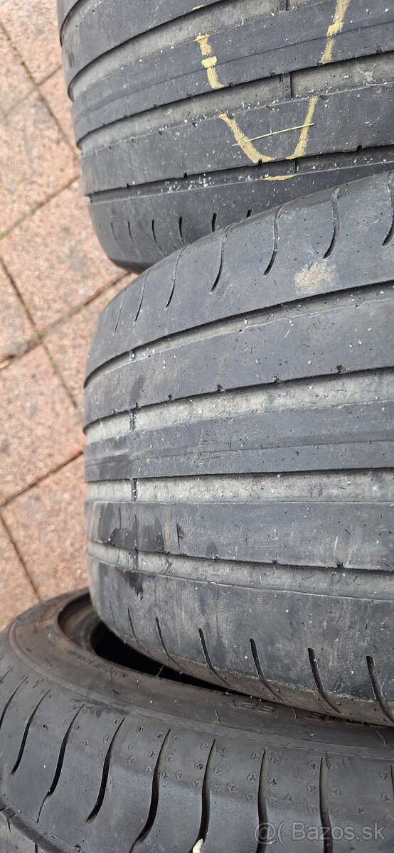225/40 R18 letne - 3