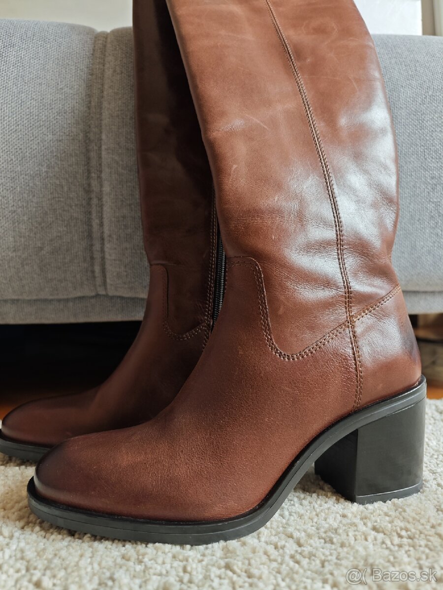 Nové kožené čižmy Baťa, 38 - 3