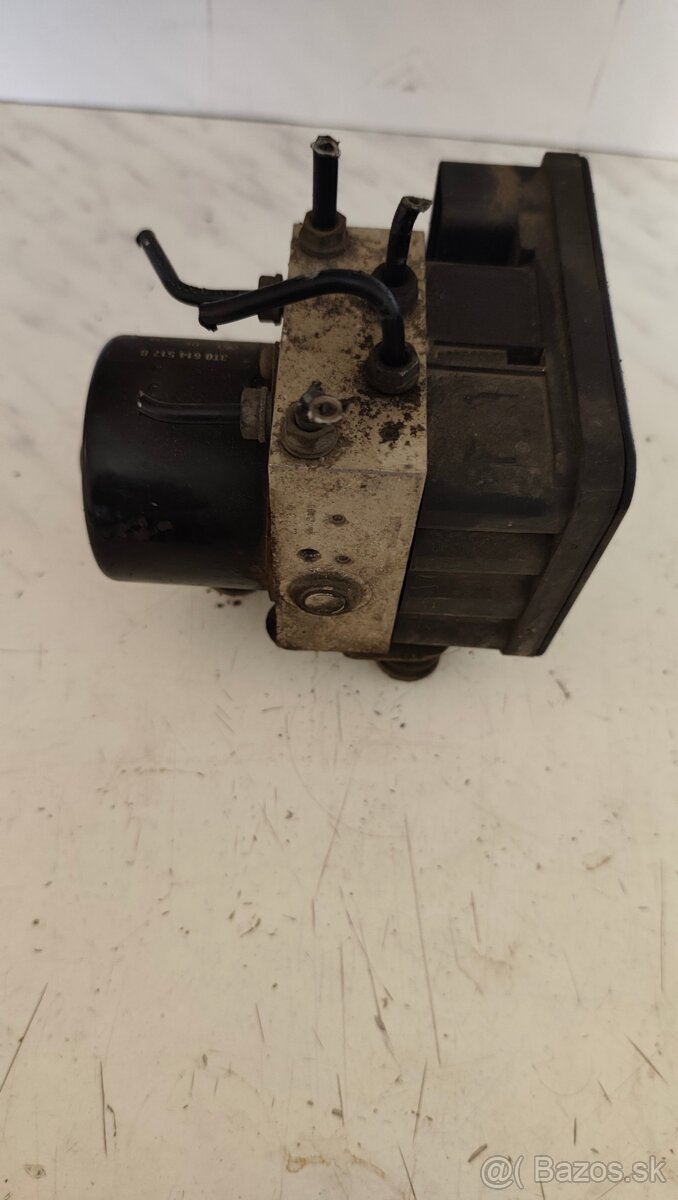 ABS jednotka 3T0614517B - 3