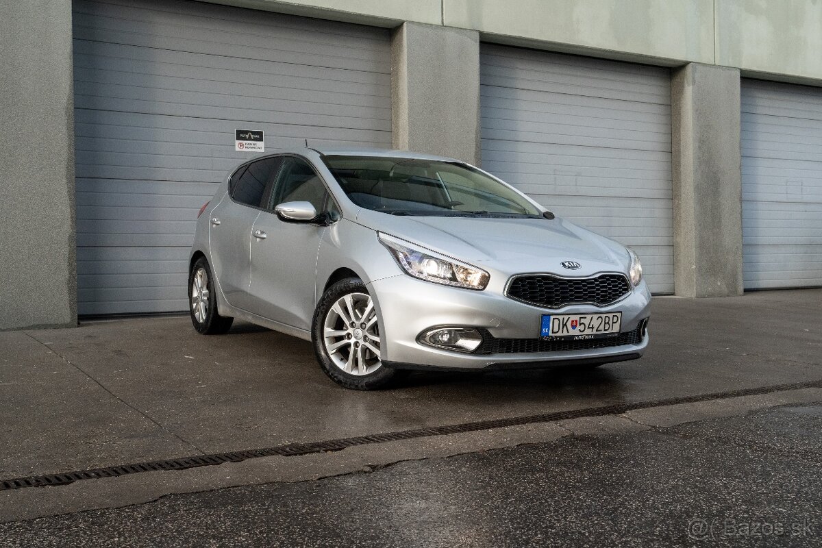 Kia Ceed GOLD, automat, úplná história - 3