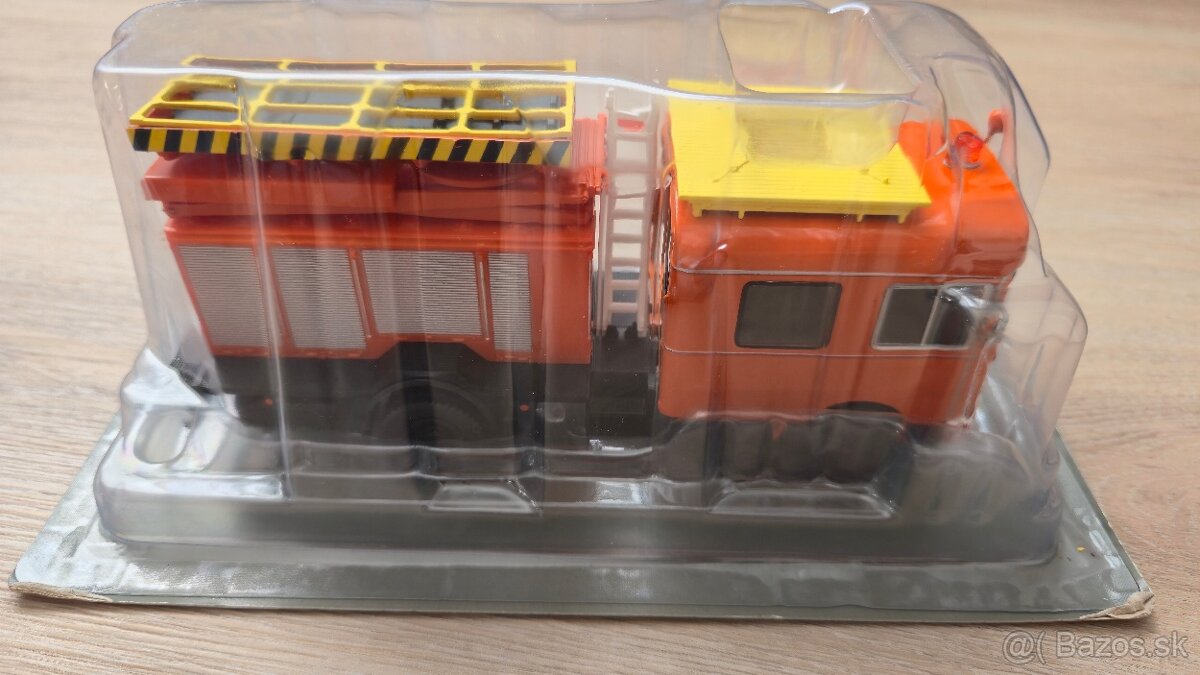 Deagostini Škoda 706 RT Schörling - 3