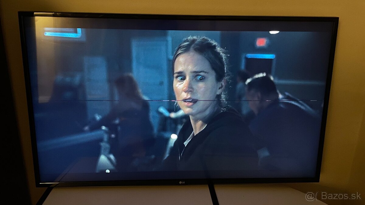 49'' LG LED TV, Full HD - 3