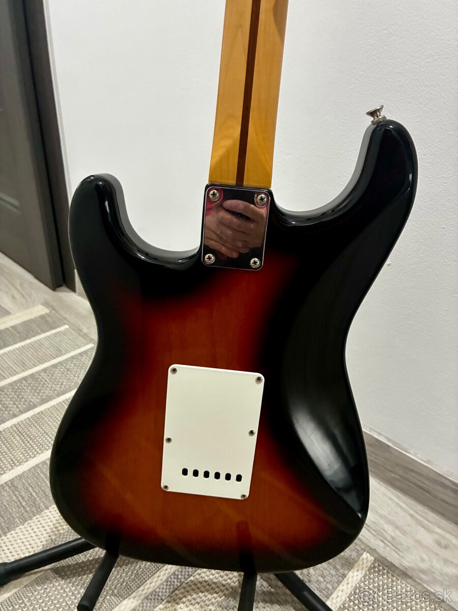 Fender Stratocaster MIM + platené púzdro Fender - 3