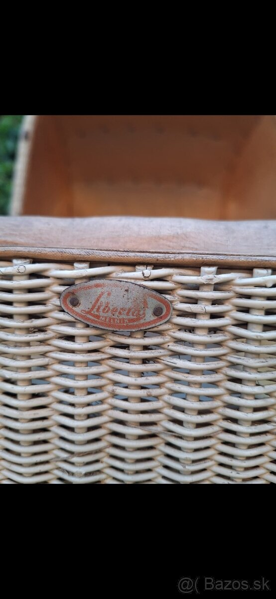 Starožitný prútený kočík - 3