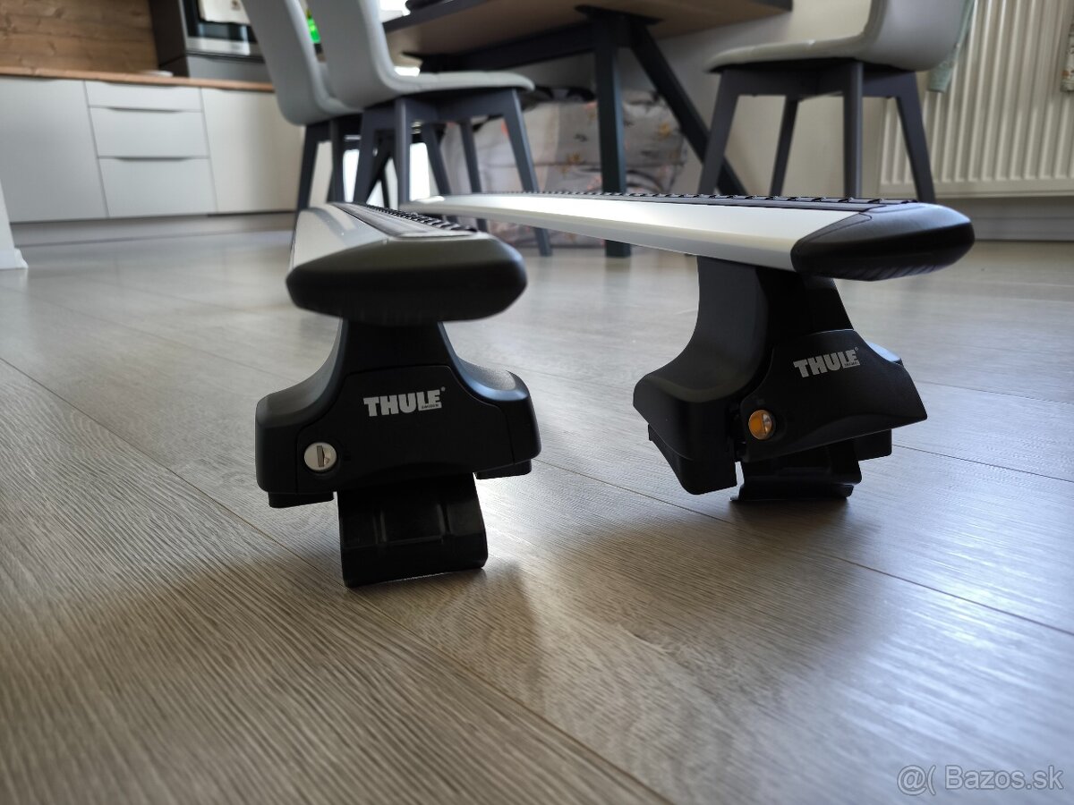 Thule WingBar Evo 7114 + Rapid System Kit 754 + Kit 1500 - 3