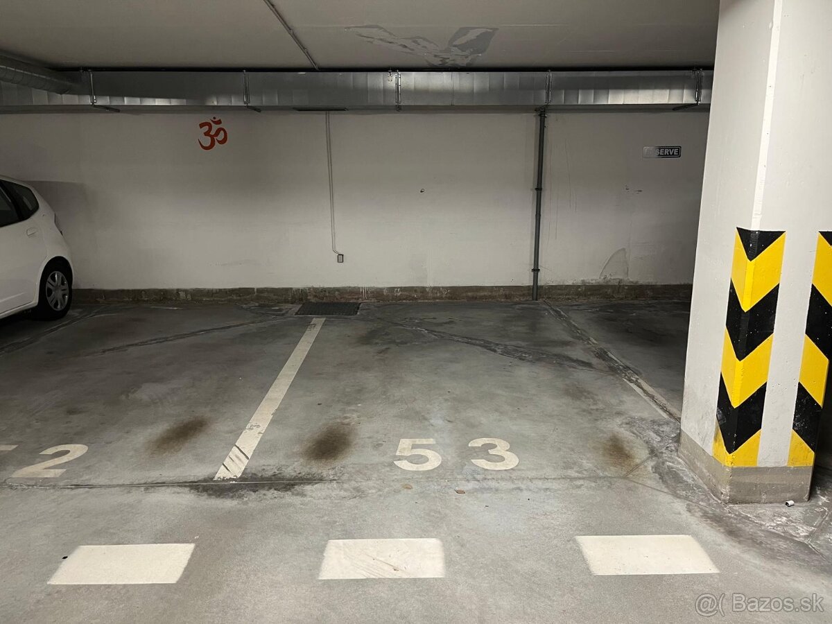 Garážové státie KOLOSEO - Tomášikova 50, Bratislava - 3