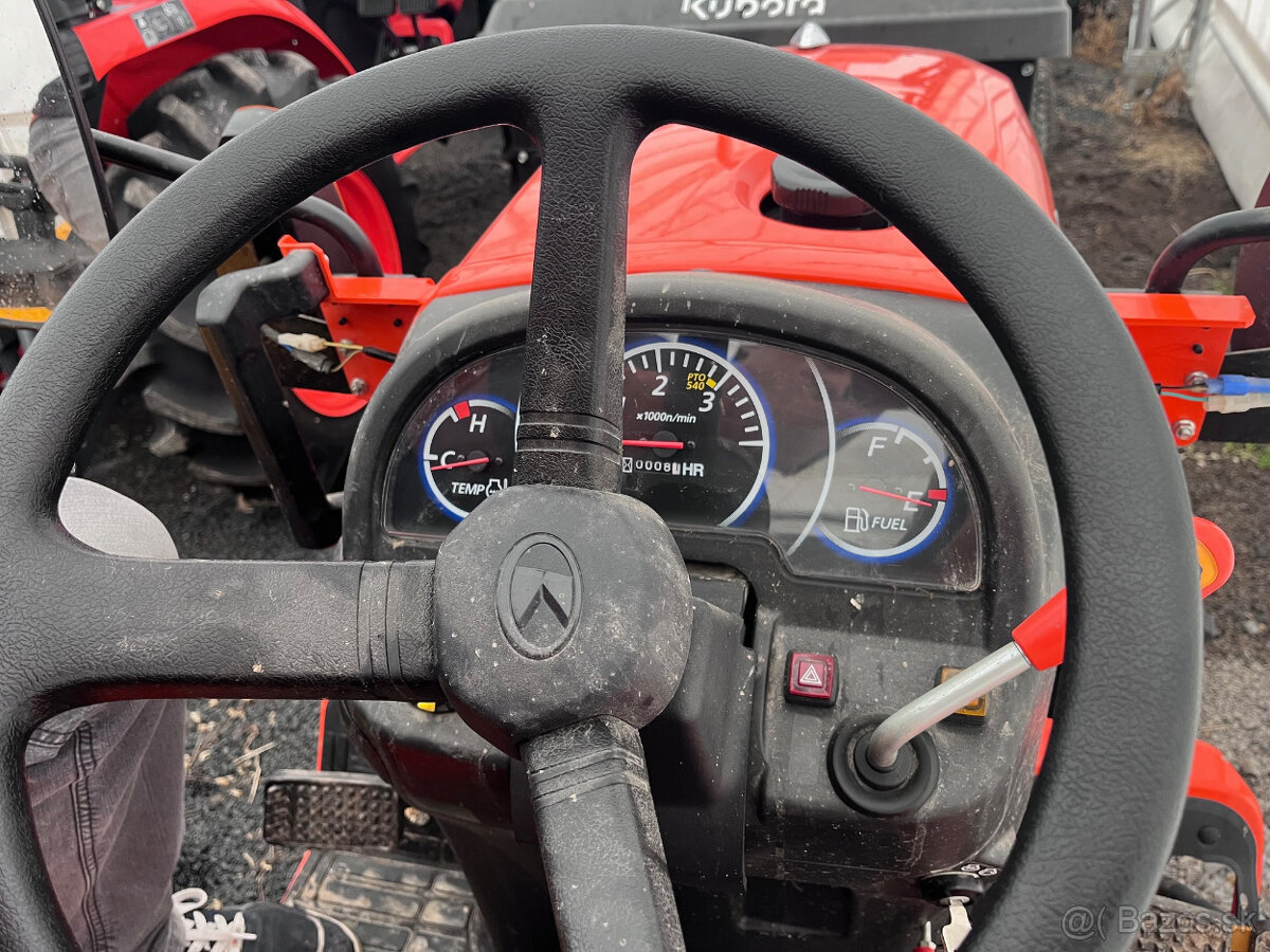 Predám traktor Kubota B1-121 a príslušenstvo - 3