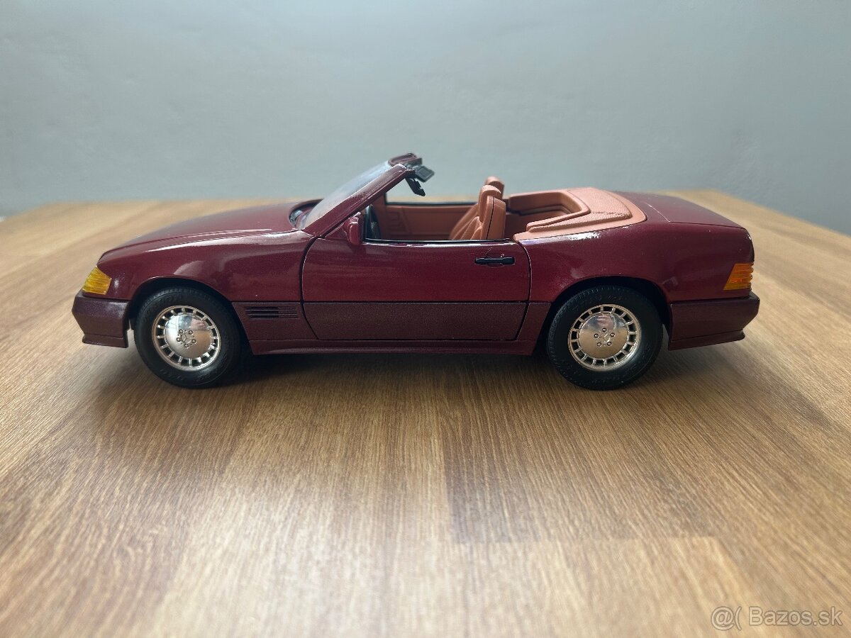 Mercedes-Benz SL500 1:18 Road Tough - 3